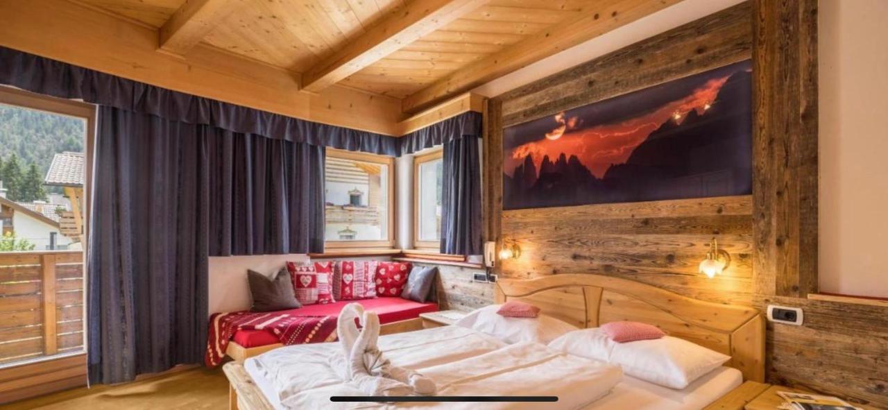 Villa Anita St. Vigil Exteriör bild